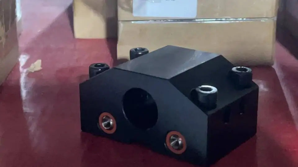 F68*G42*D30 CNC Lathe Turret Tool Holder Can Customized Cnc Parts Tool Holder F71*G43*D25*A40 HAK31100