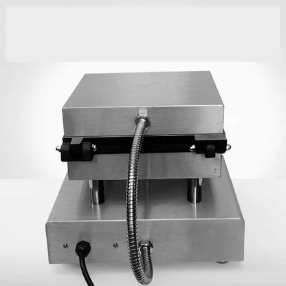 Street Snacks Hot Sale Dessert Shop Pine Tree Shaped Waffles Muffin Making Machine Commercial Waffle Machine