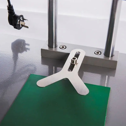 TEBAK Glass Bottle Aluminum Screw Automatic Capping Sealing Machine