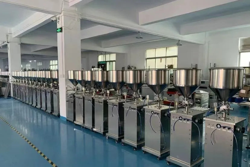 Automatic 4 Heads Silver Vacuum Perfume Weighing Filling Making Machine WITH Liquid Filling Line Wine Pump Small High Precision