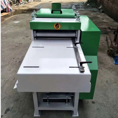 A TEBAK Wood Cutting Machine 14 Inch Gang Rip Saw High Speed Wood Cutting Machine 3 Phase Straight Line Rip Saw for Sawing Plank