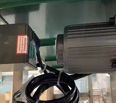 KLE-7 New Automatic Vertical Film Screw Packing Machine High Precision Screw Automatic Counting and Packing Machine